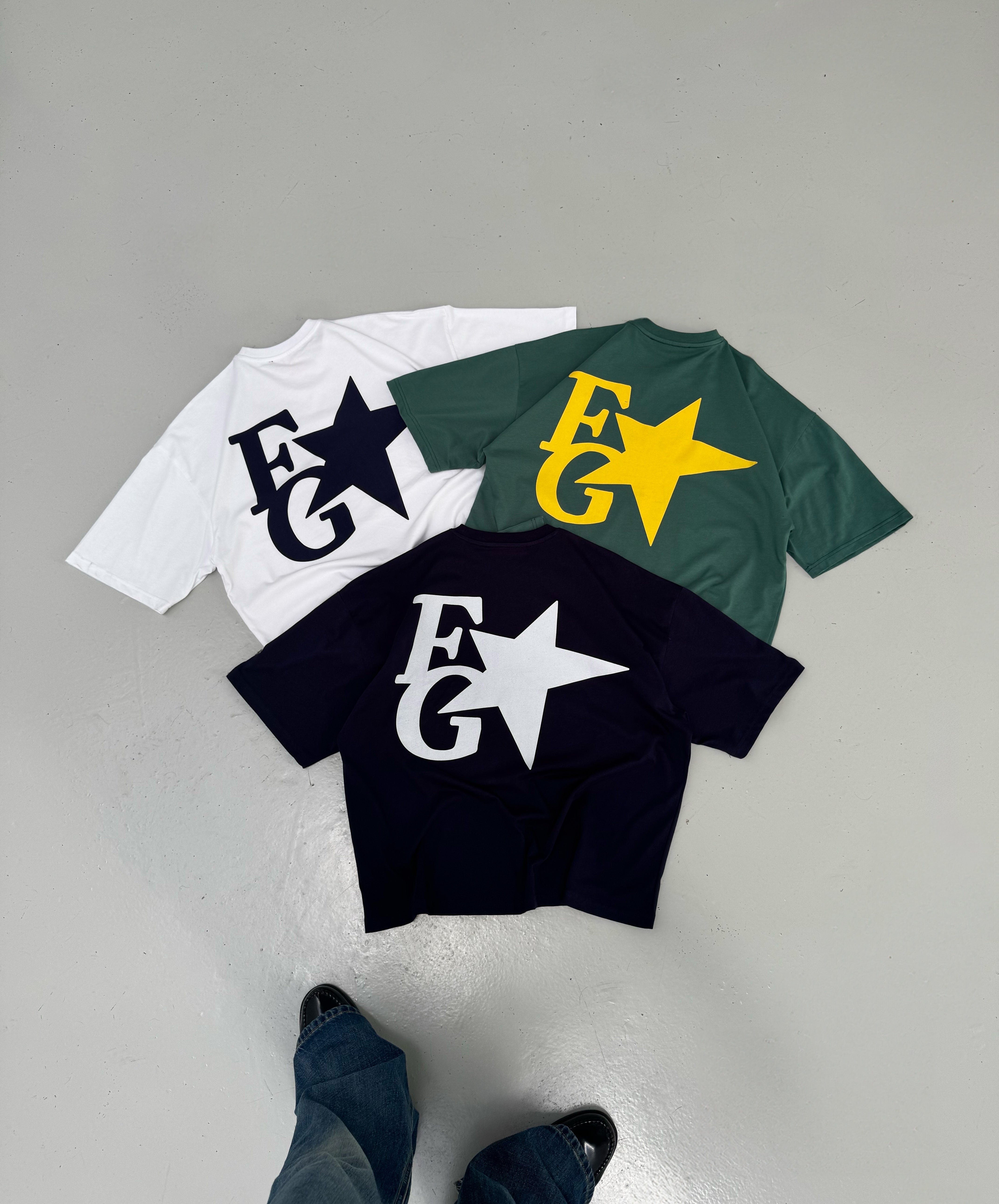 STAR BOXY TEE GREEN