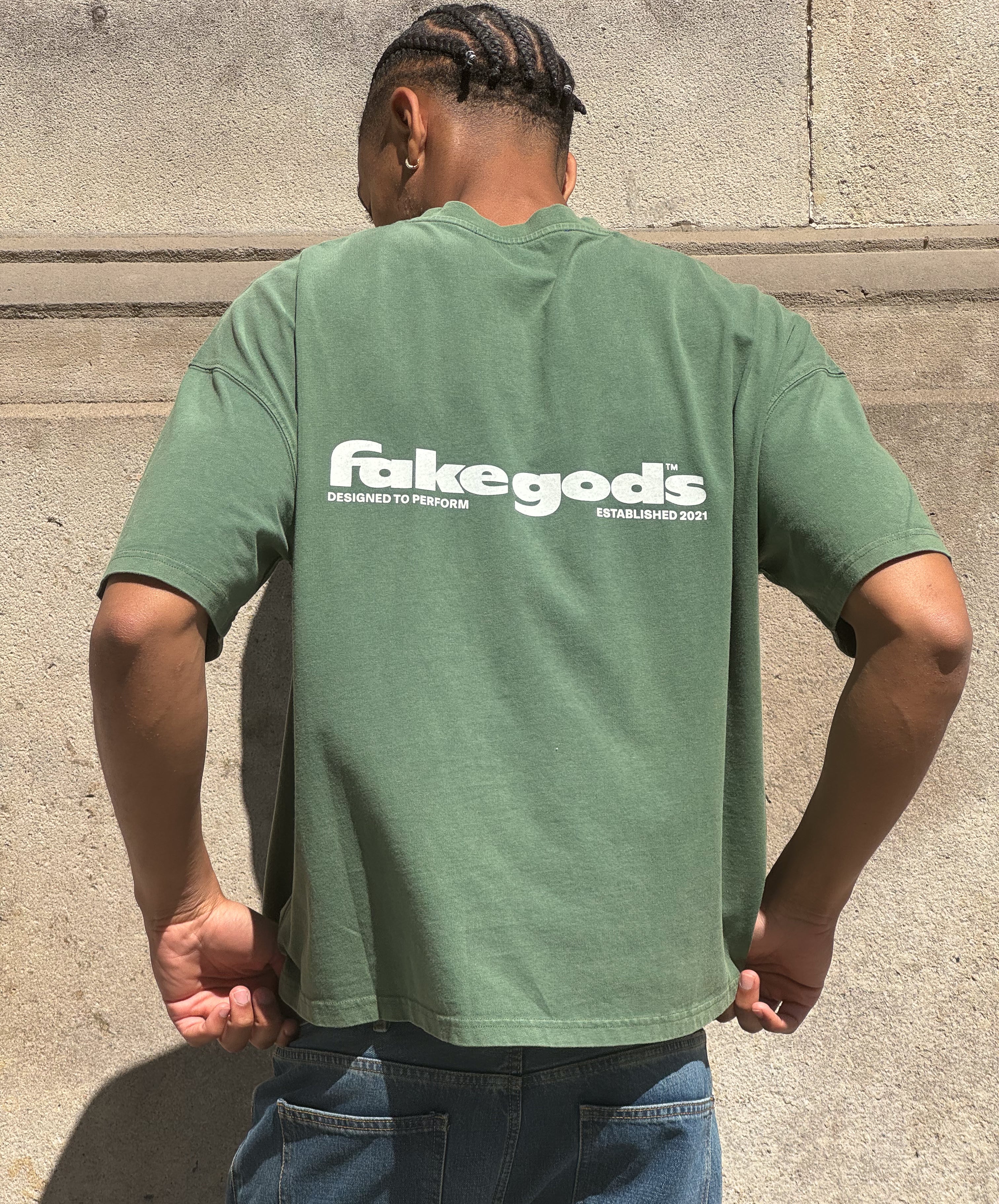 BACK TO BASICS TEE GREEN