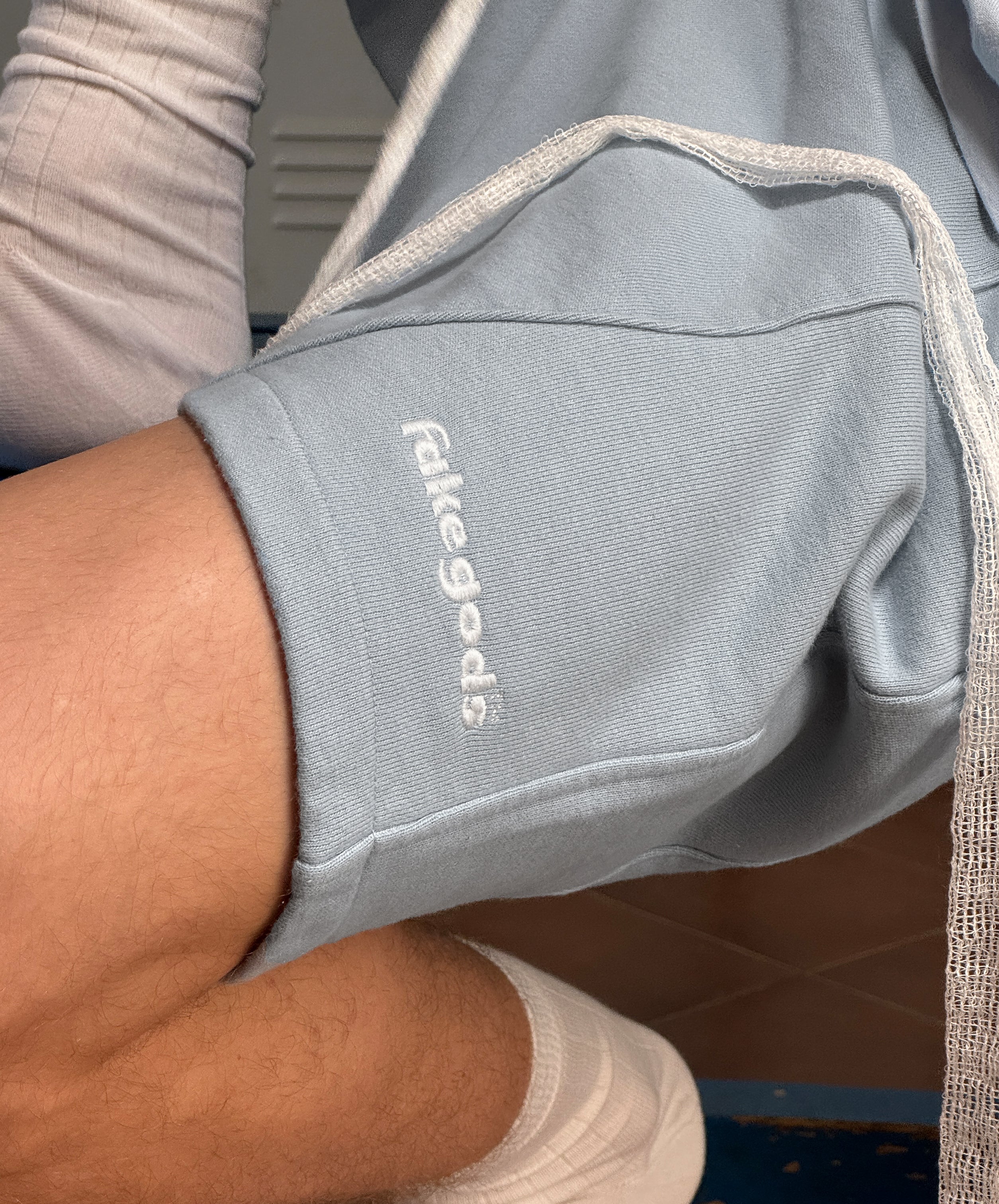 PERFORMANCE SPORTS SHORTS BLUE