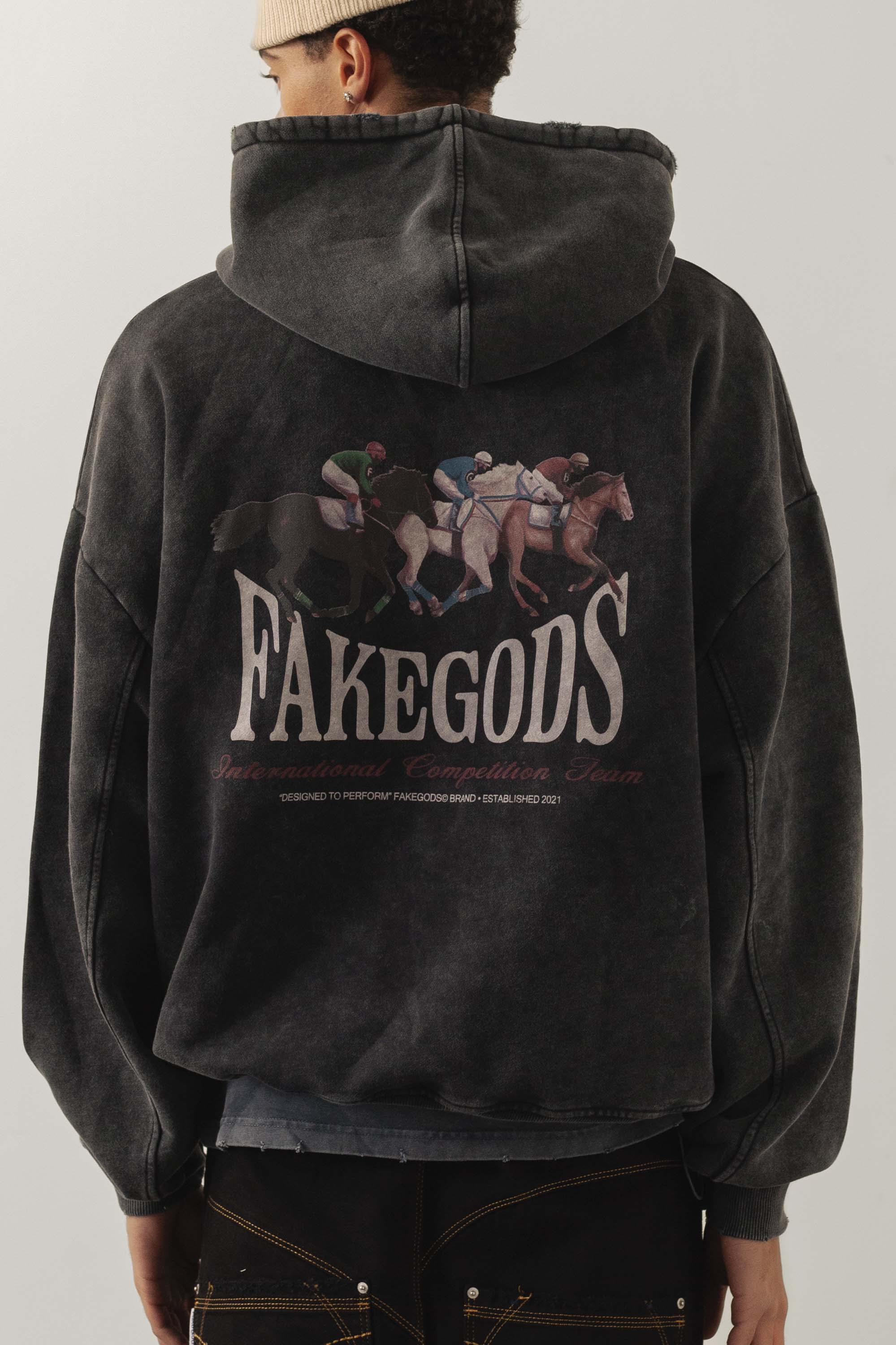 HORSE RACE HOODIE DARK GREY