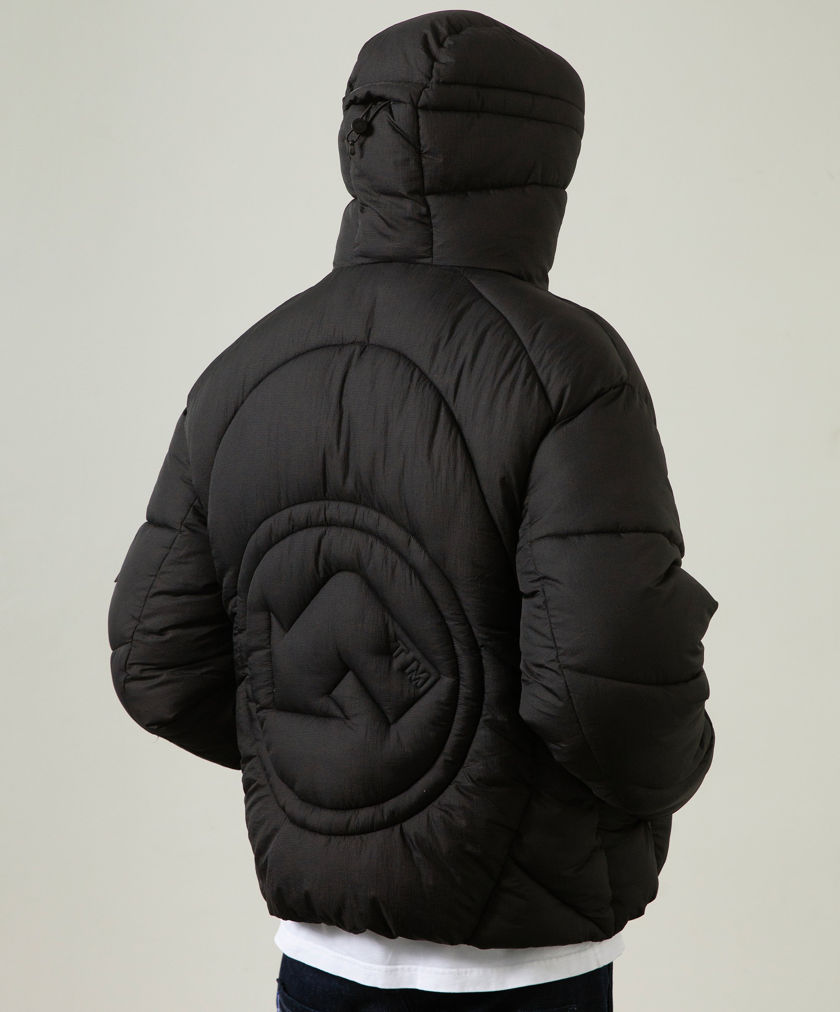 TM PUFFER BLACK