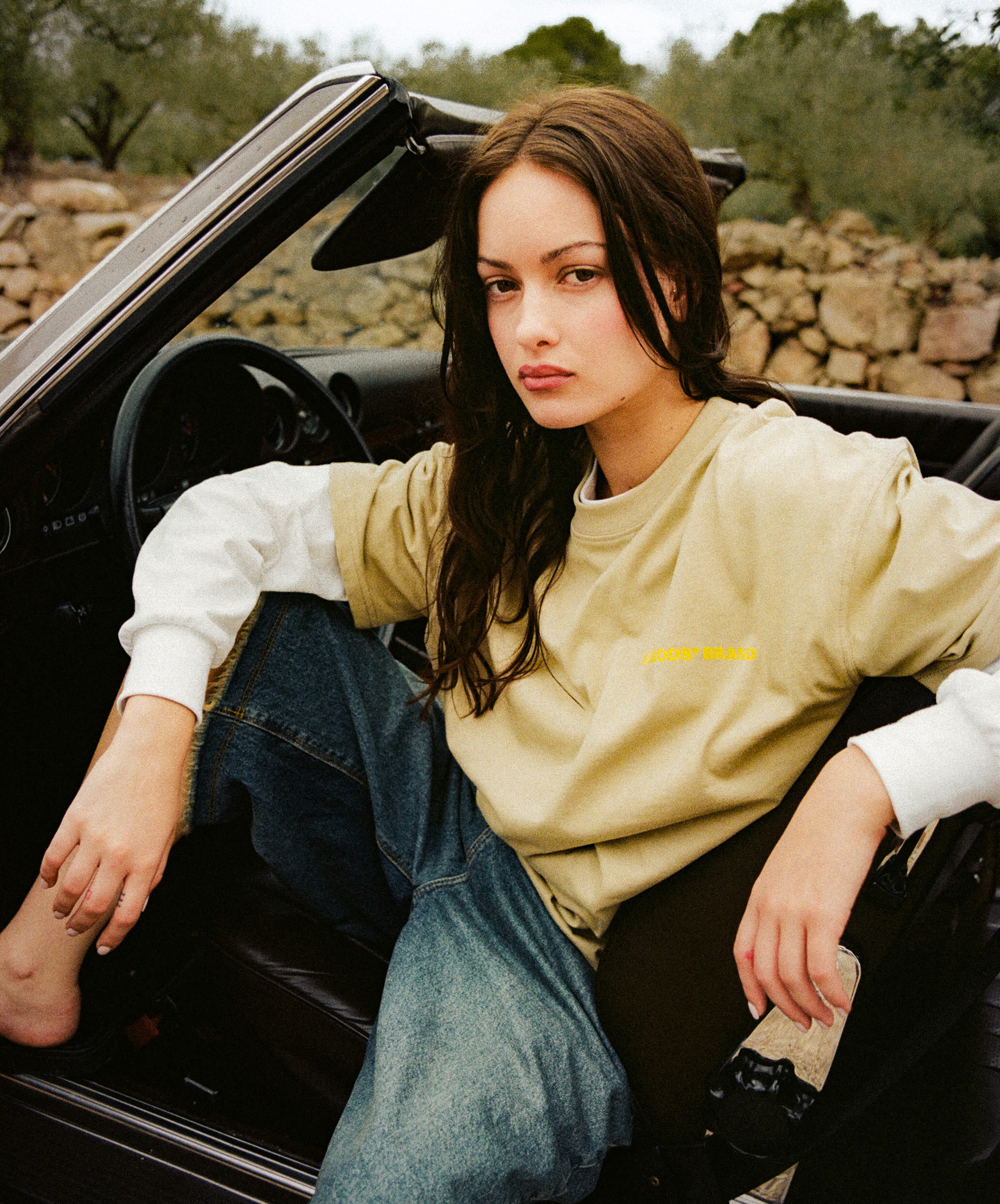 SIGNATURE TEE SAND