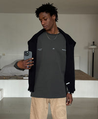 ART GALLERY LONGSLEEVE DARK GREY