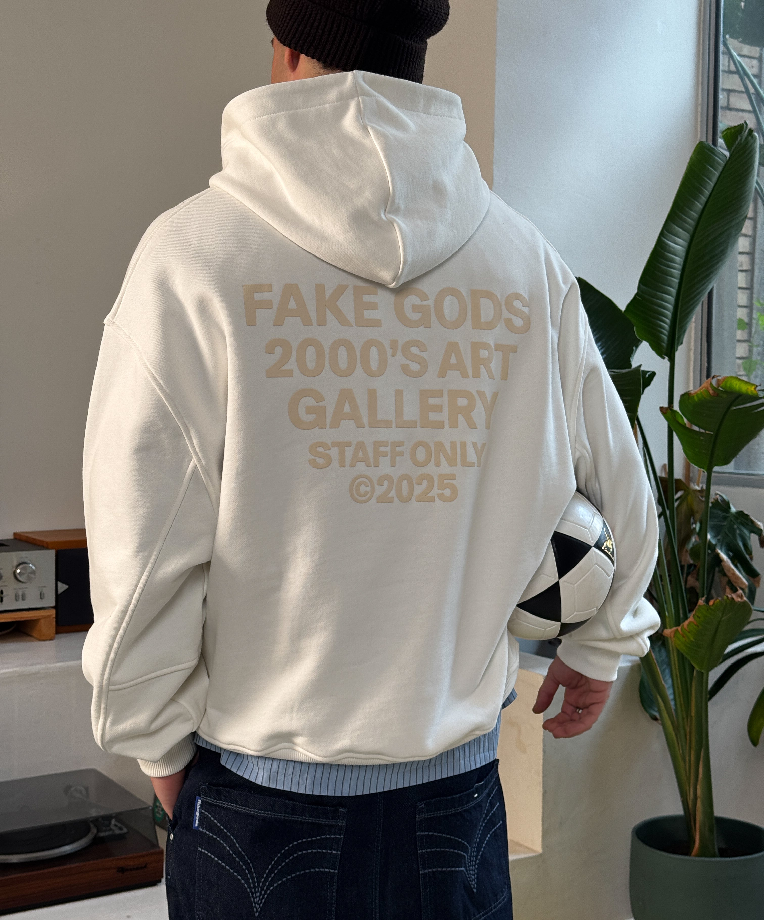 STAFF HOODIE CREAM