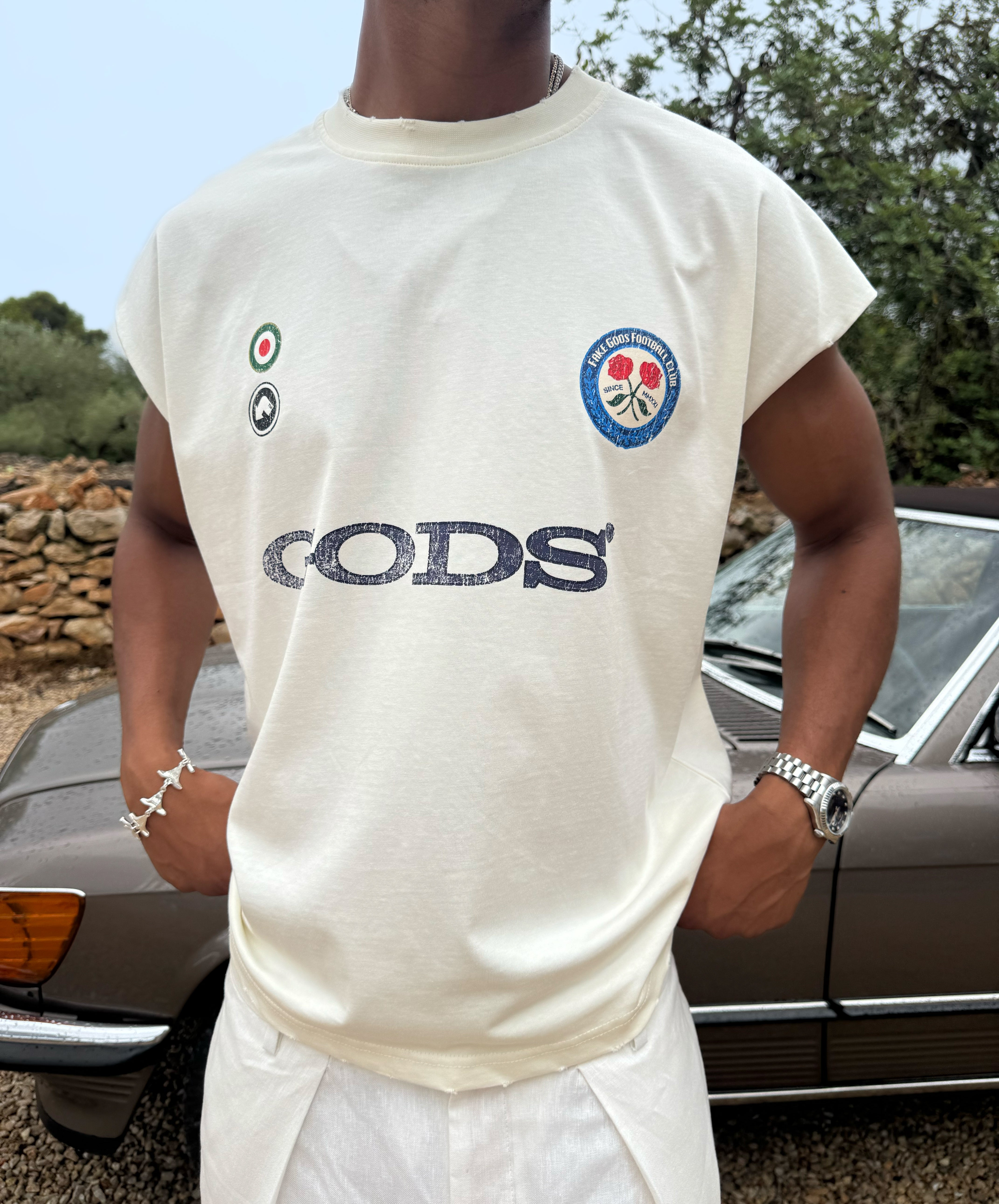 GODS FC SLEEVELESS CREAM