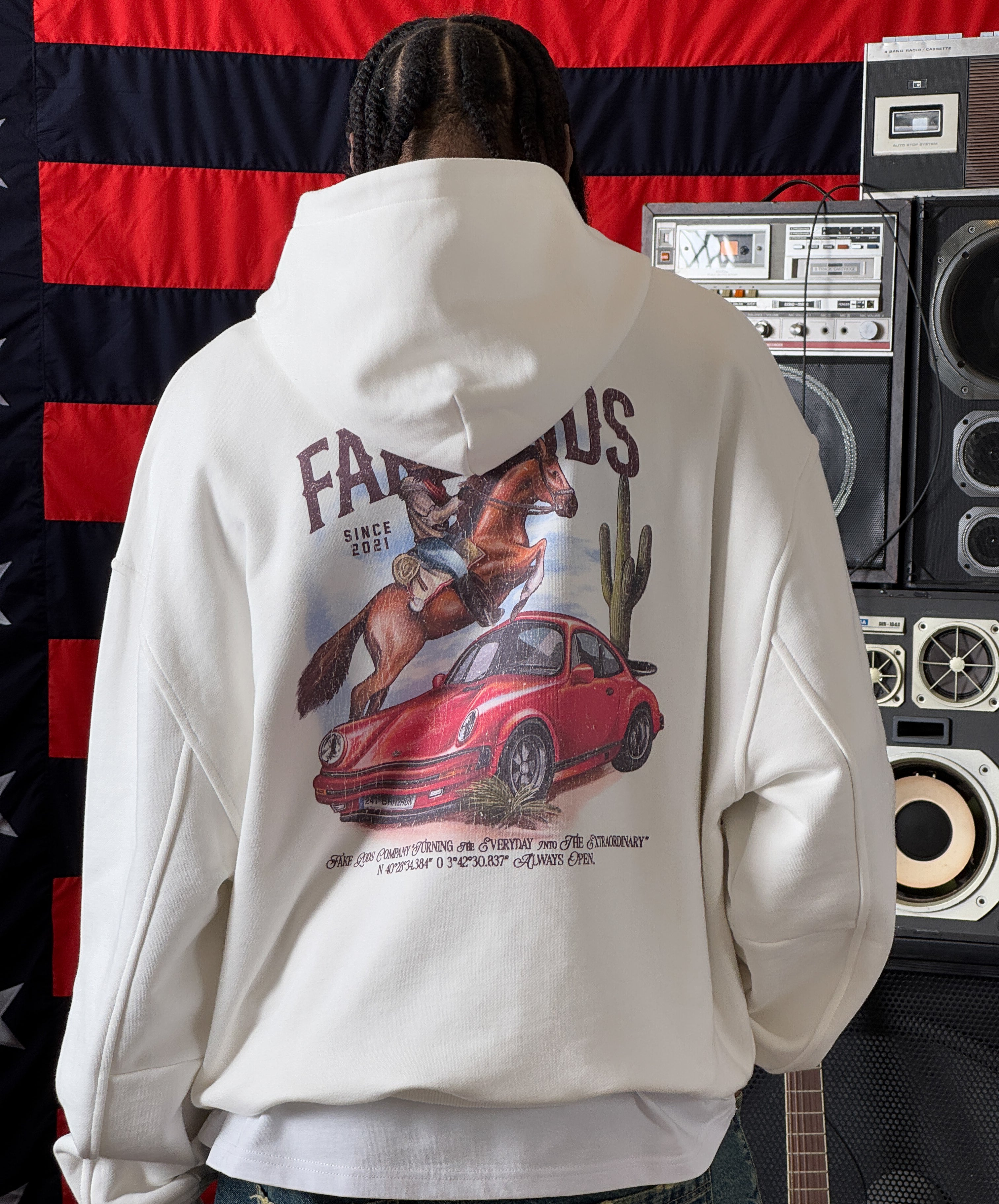 HORSE-CAR HOODIE CREAM