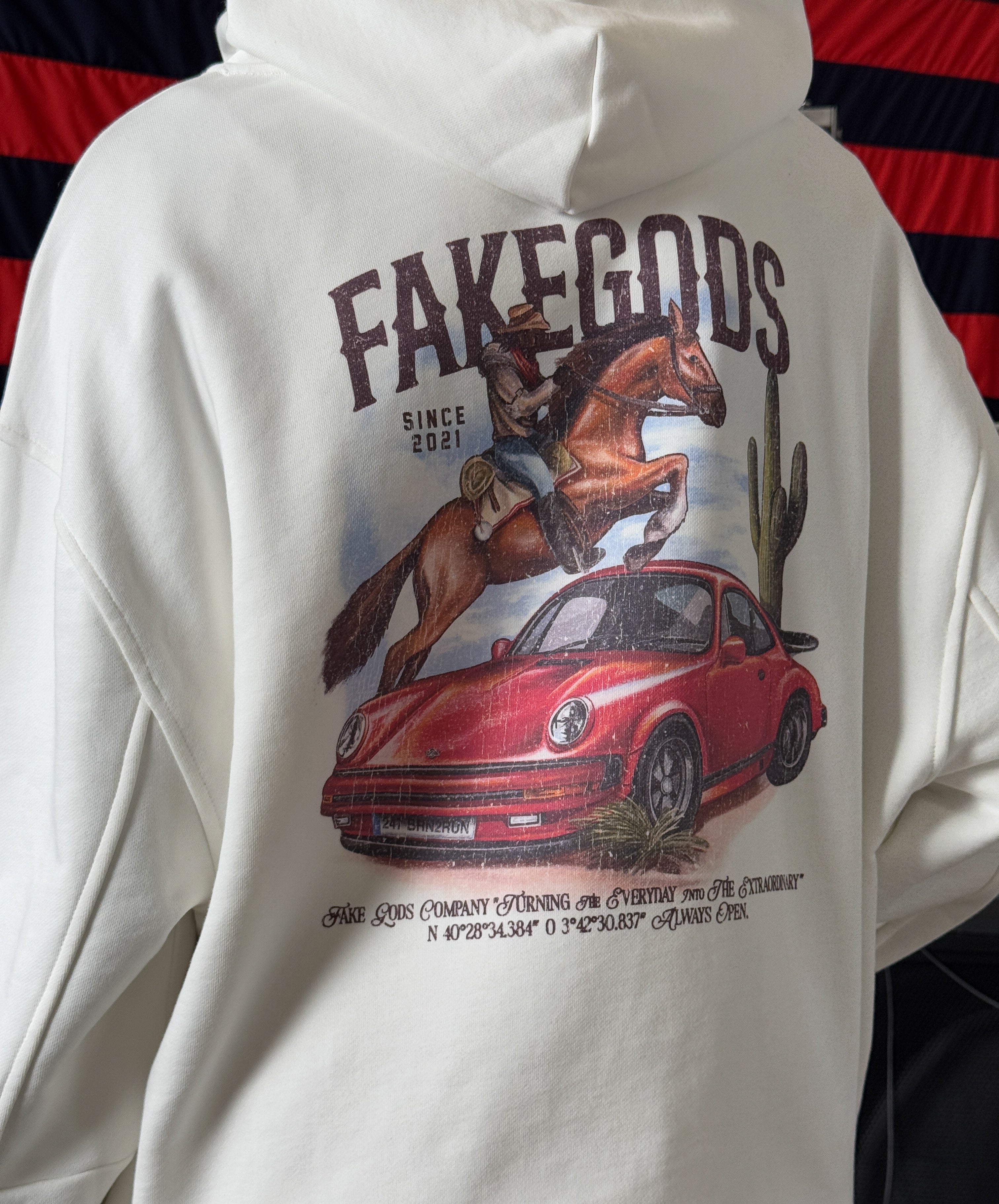 HORSE-CAR HOODIE CREAM