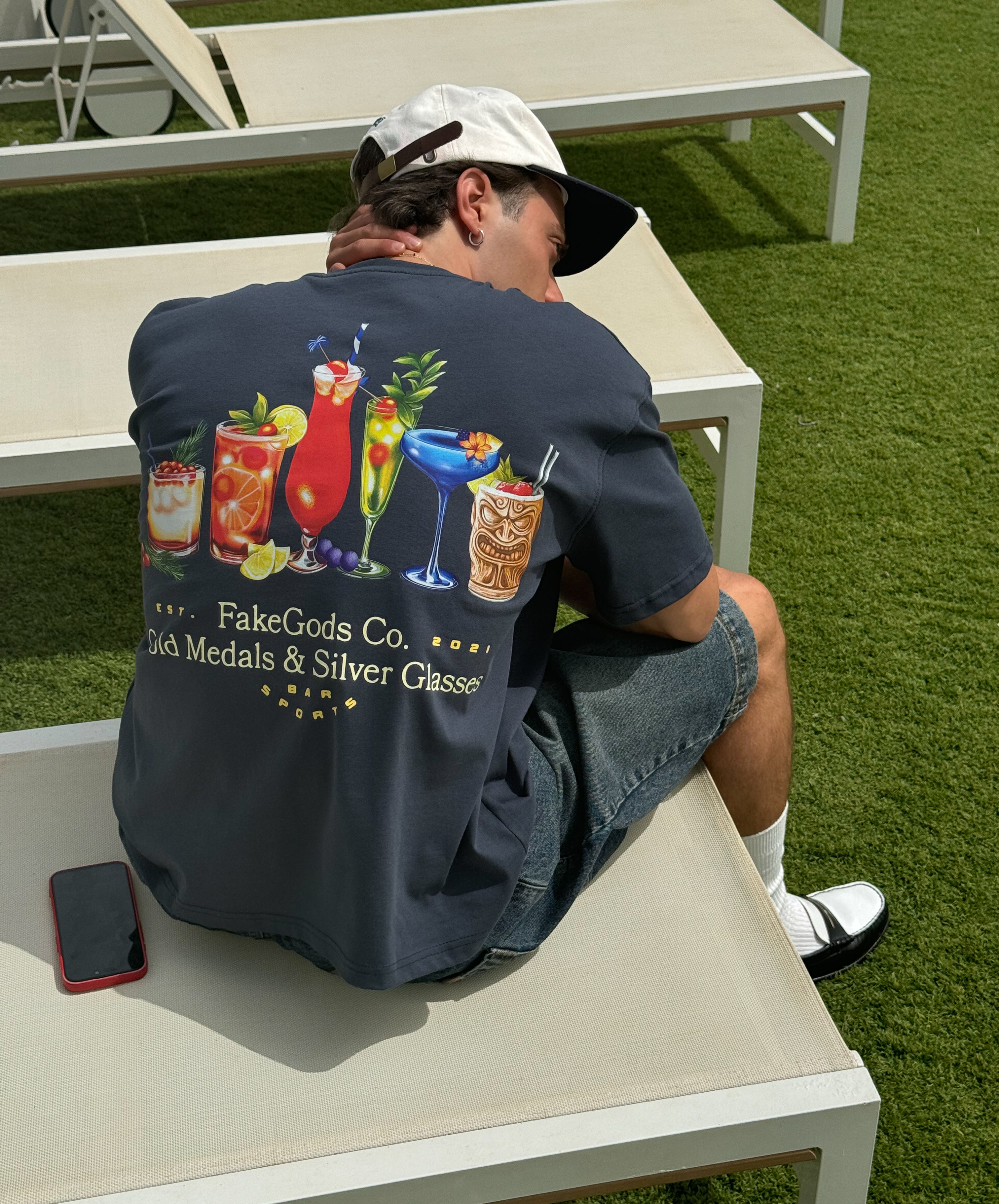 COCKTAIL TEE DARK GREY