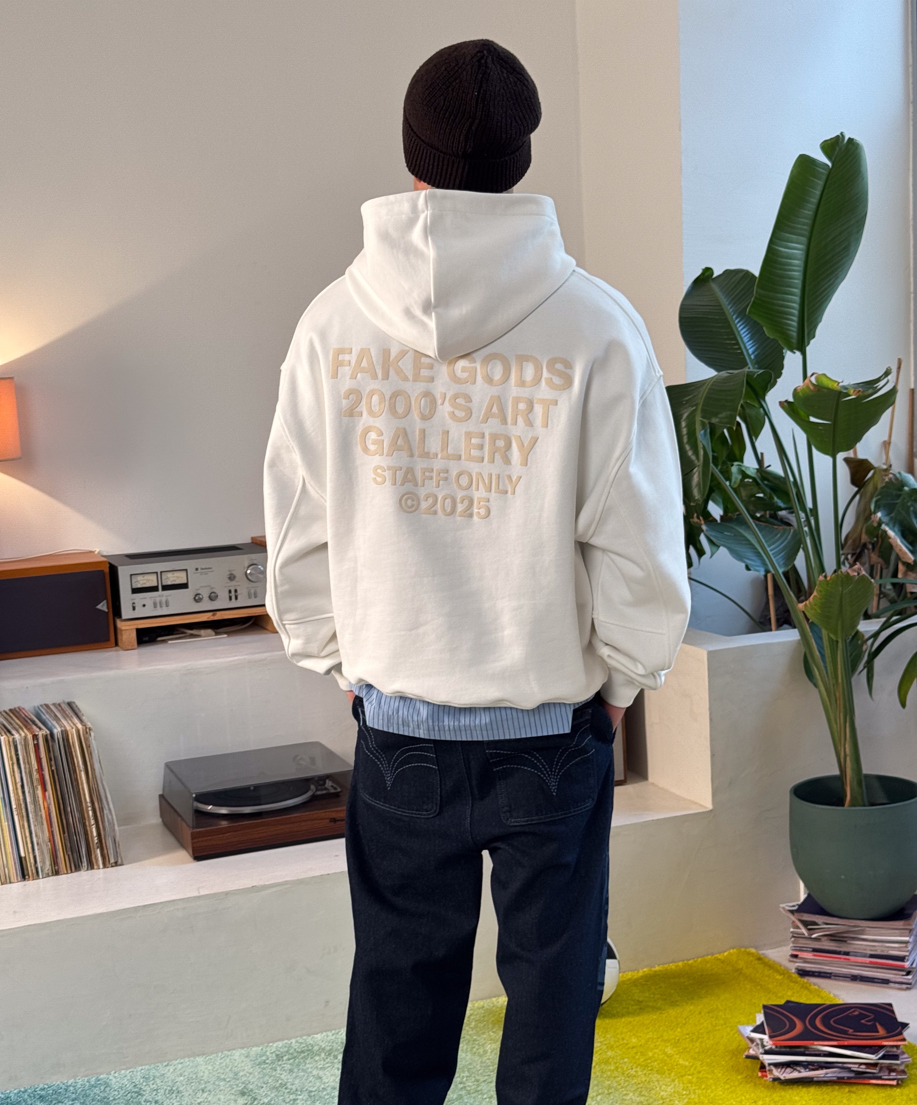 STAFF HOODIE CREAM