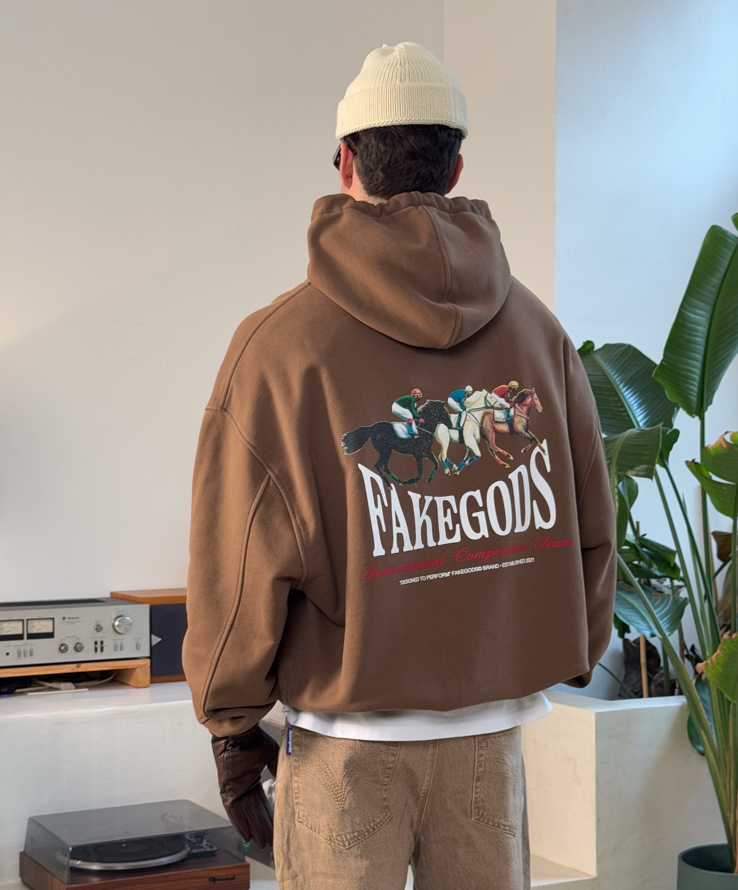 HORSE RACE WASHED HOODIE BROWN