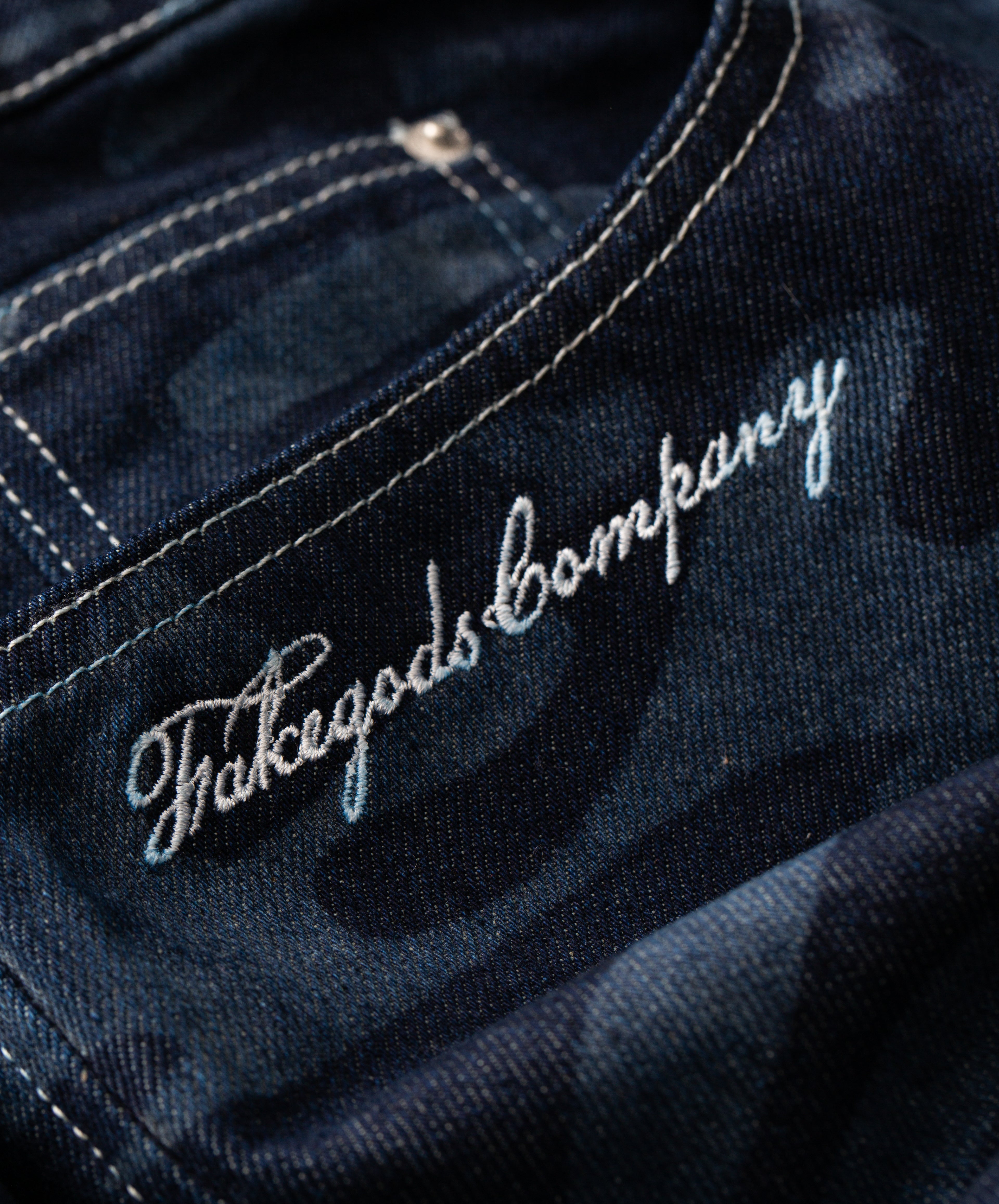 CAMOUFLAGE JORTS NAVY