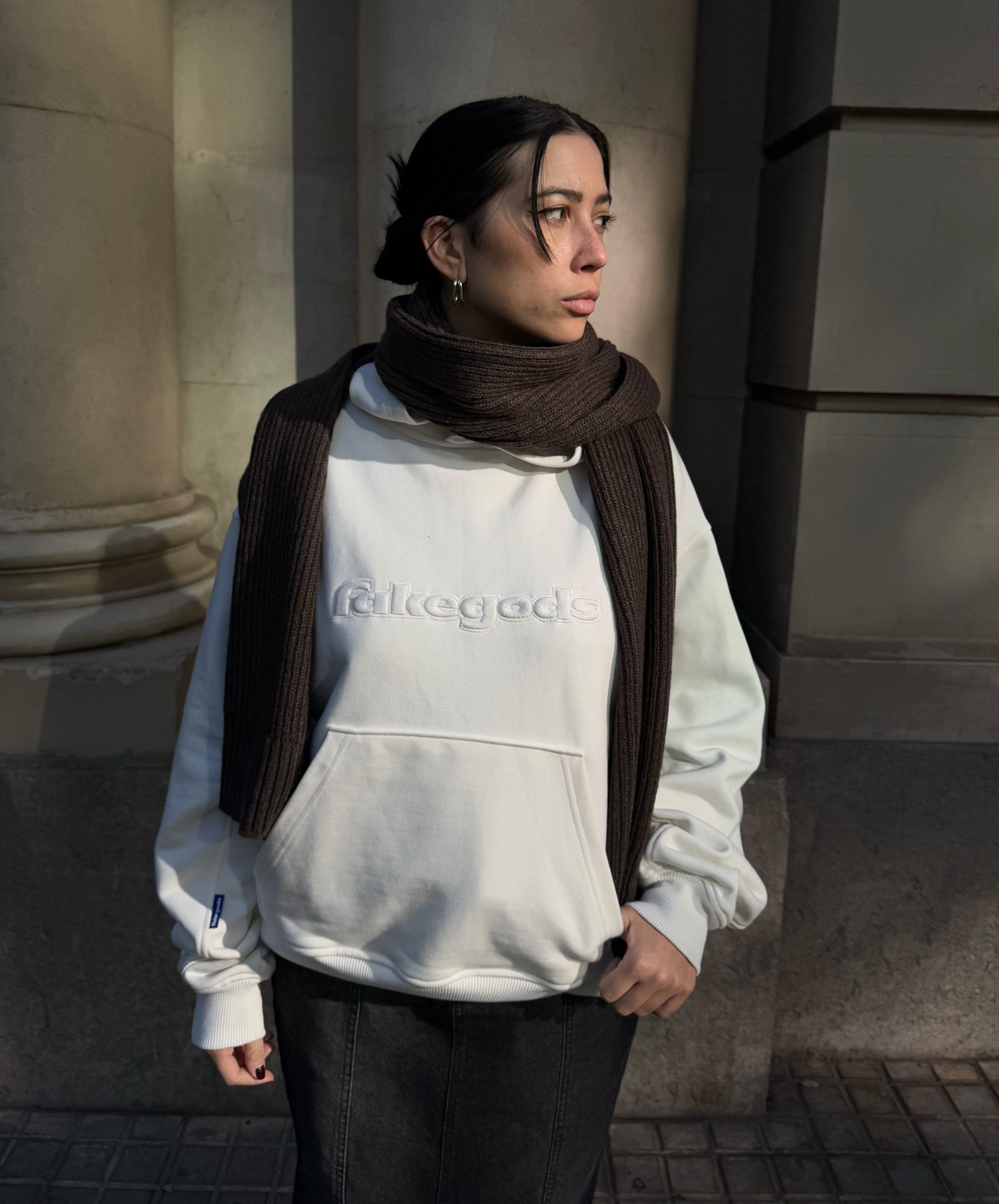 SOLID LOGO HOODIE CREAM