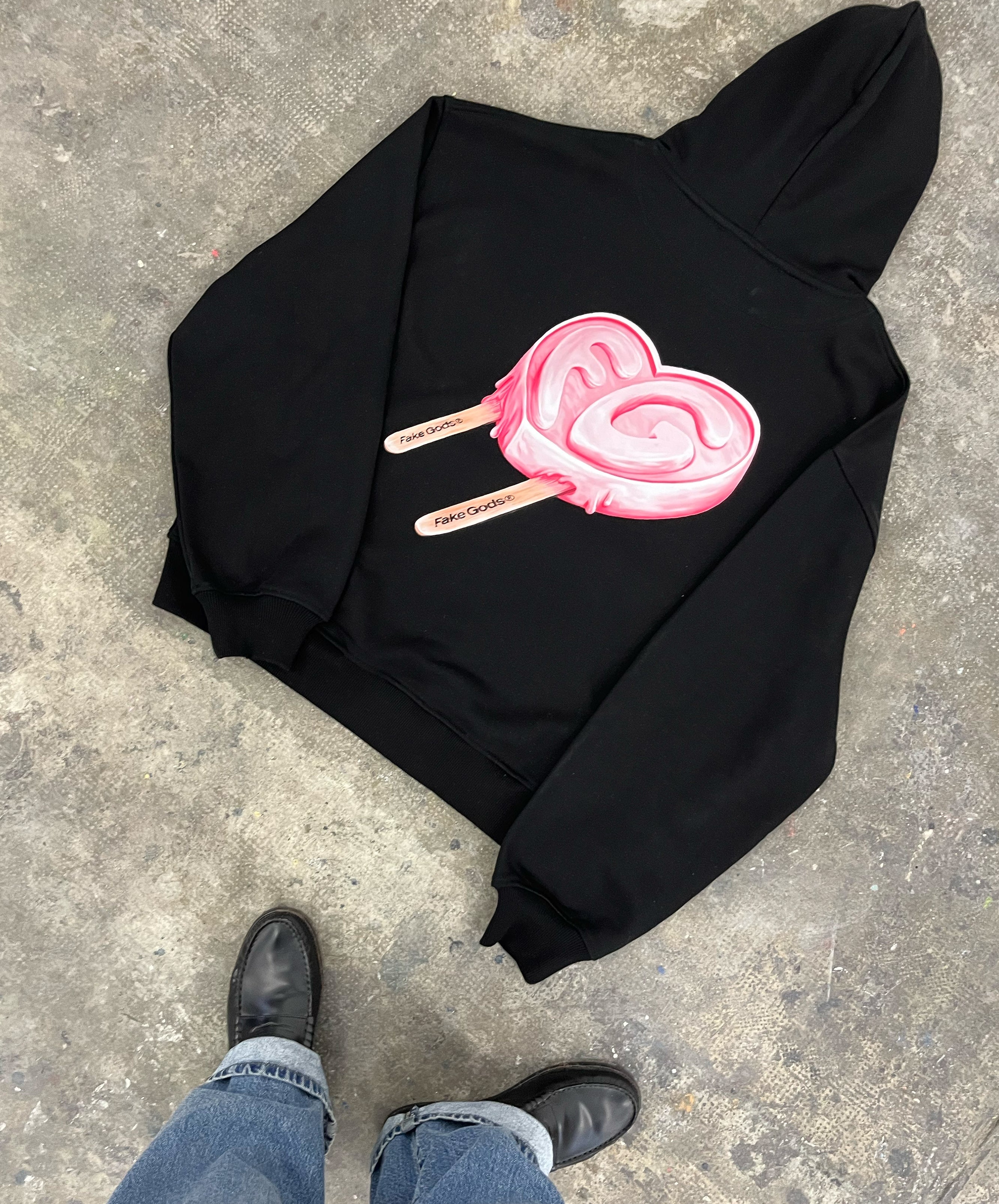 ICED HEART HOODIE BLACK