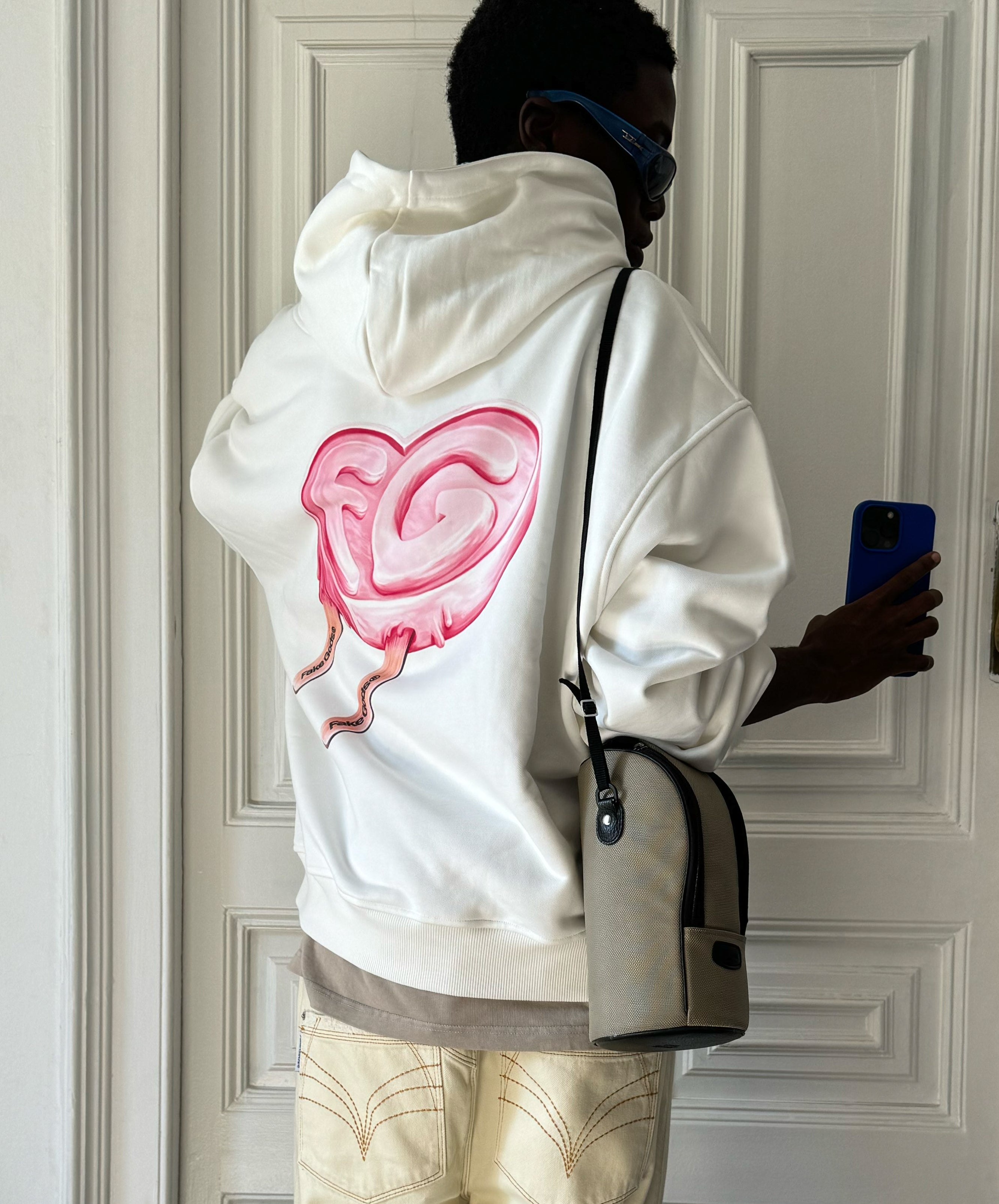 ICED HEART HOODIE CREAM