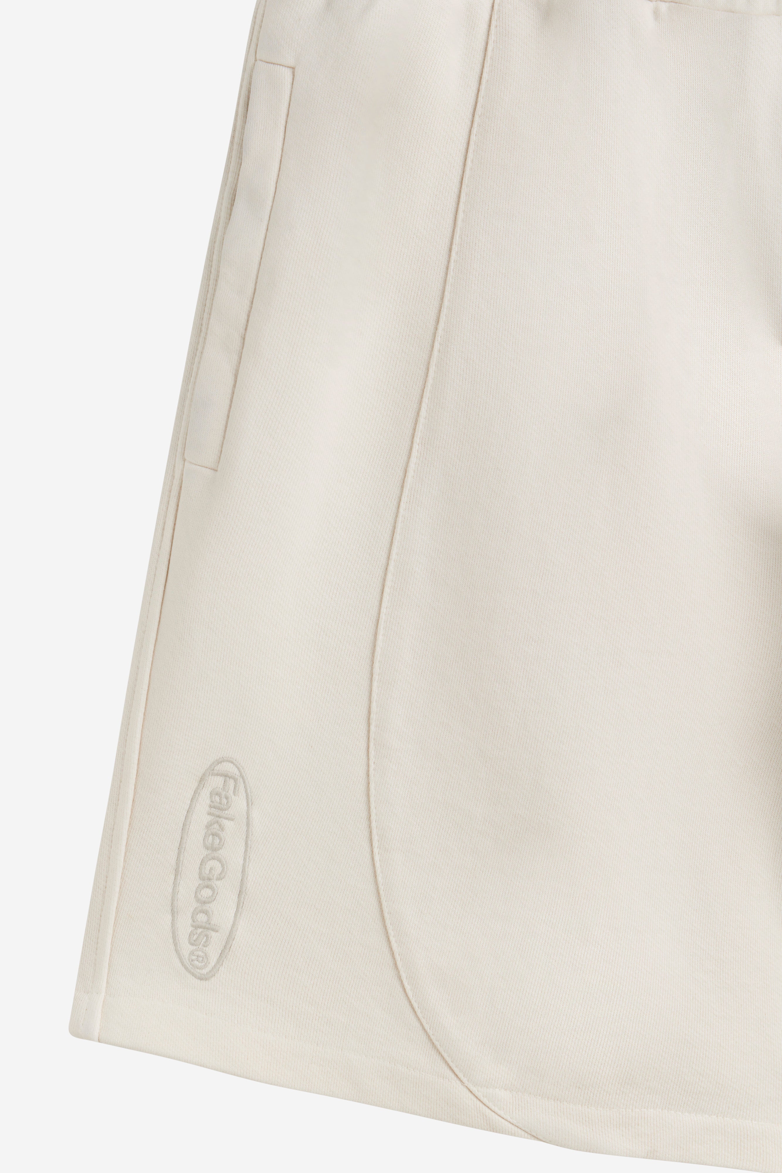 GARMENT DYED SHORTS CREAM