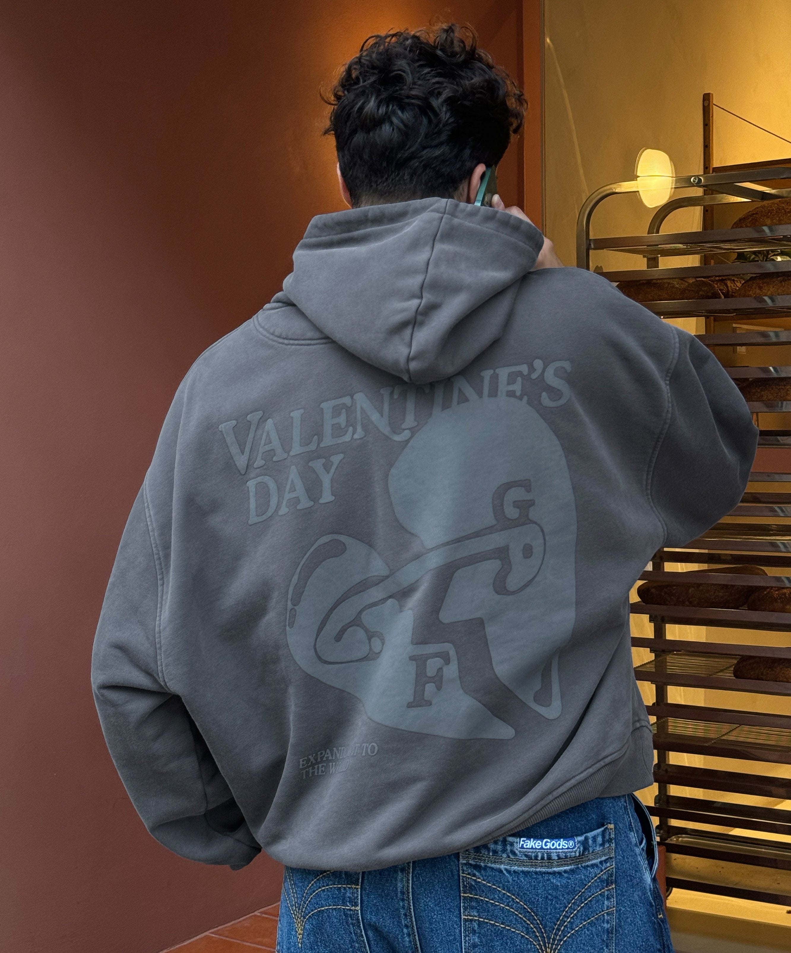 VALENTINE'S WASHED HOODIE GREY